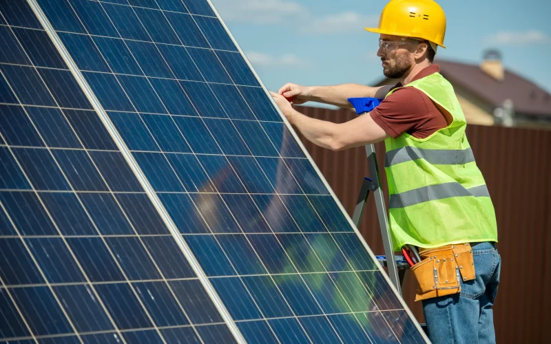 engineer-installing-solar-panel-2025-03-15-06-52-48-utc